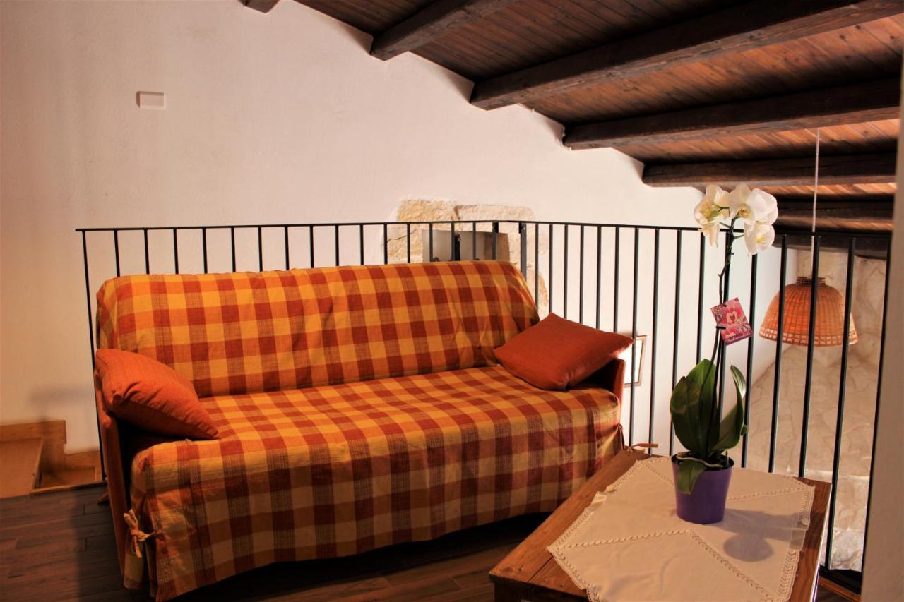 Villa Clara Chiaramonte Gulfi Exterior photo
