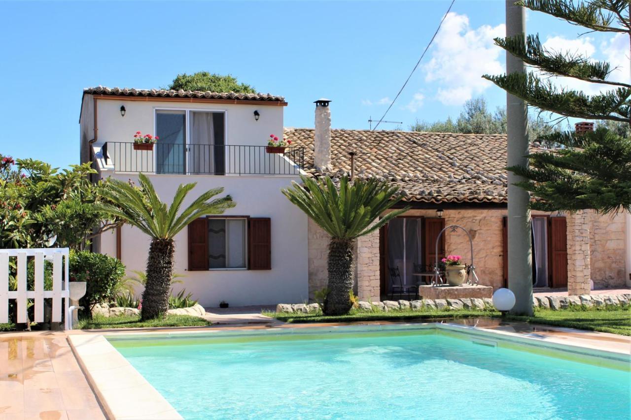 Villa Clara Chiaramonte Gulfi Exterior photo