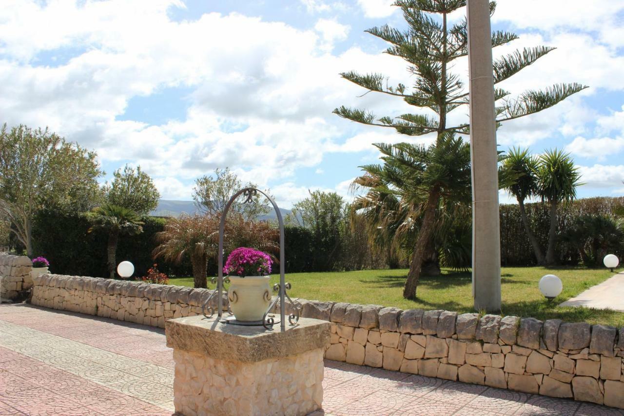 Villa Clara Chiaramonte Gulfi Exterior photo