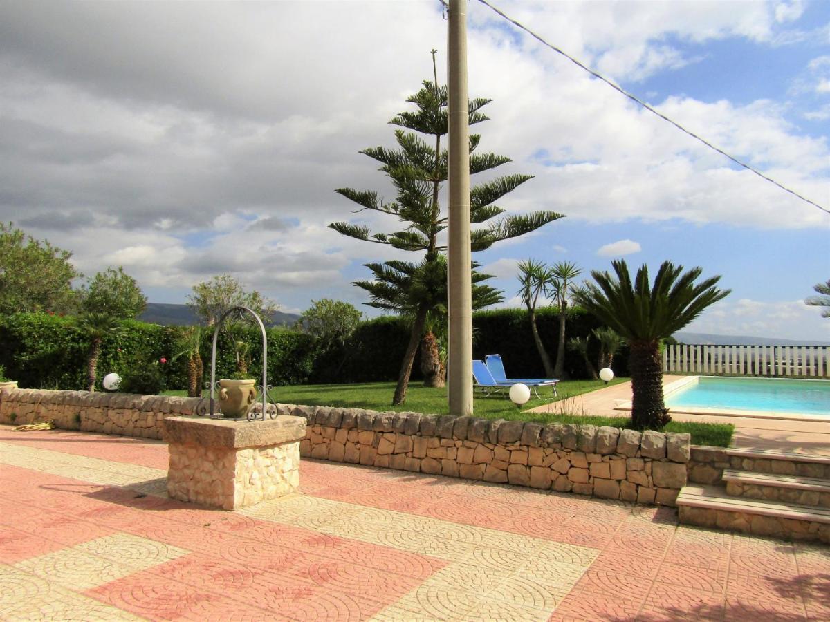 Villa Clara Chiaramonte Gulfi Exterior photo